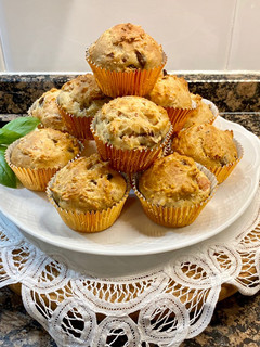 Una foto de Muffin salados de setas y jamón
