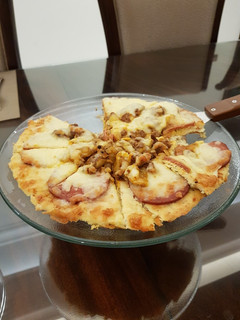 Foto resep Pizza Peperoni Bolognaise Keto