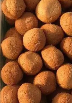 A picture of Gullisuwa(Milk balls).