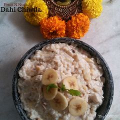 A picture of Fruit and Nut Dahi Chiwda,.