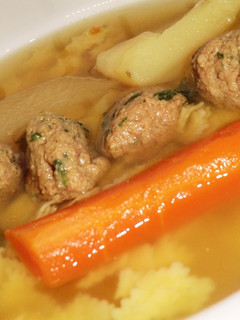Májgombóc leves recept fotója