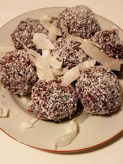 Kókuszgolyó újragondolva recept fotója