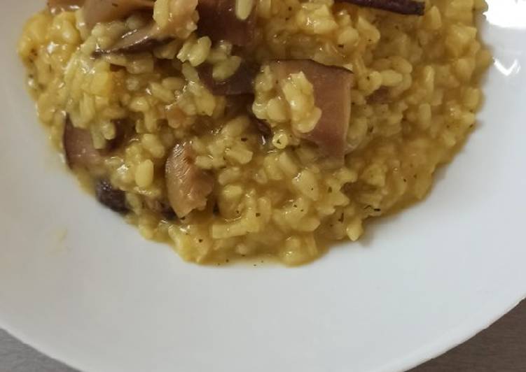 Recipe of Favorite Risotto con funghi e zafferano