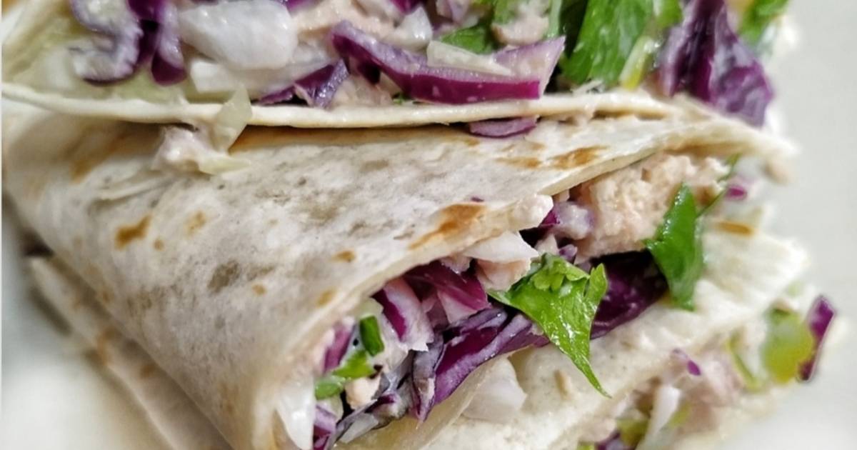 Tortillas rellenas de col, lombarda y atún Receta de Sandra_M Cookpad