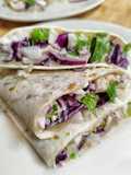 Tortillas rellenas de col, lombarda y atún