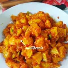 รูปของ Sambalado kendang (kentang udang)