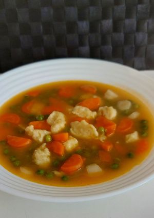 Zöldborsó leves, vajgaluskával👌 recept fotója