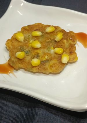કોર્ન ચીઝ ફ્રિટર્સ (Corn Cheese Fritters Recipe In Gujarati) રેસીપી મુખ્ય ફોટો