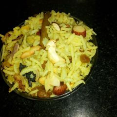 A picture of Kashmiri pulav.