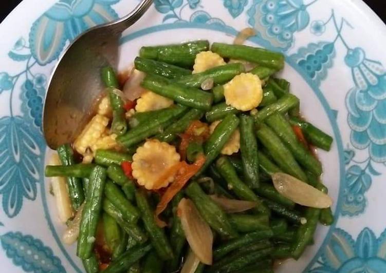 Bahan mengolah Baby Jagung Masak Kacang Panjang yang sempurna