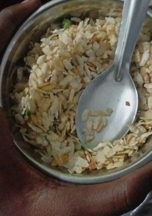 फ्राई पोहा (fry poha recipe in Hindi) रेसिपी मुख्य फोटो