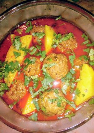 A picture of Kofta aloo.