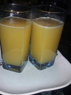 Pineapple juice ainihin hoton girkin