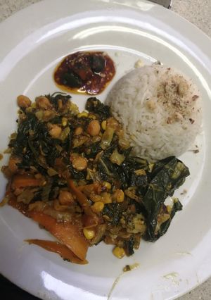 A picture of Spinach, chickpea curry with Asian coconut milk.