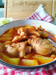 Körömpörkölt burgonyával gluténmentesen recept fotója