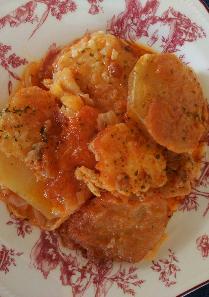 Una foto de Patatas a la importancia-receta tradicional