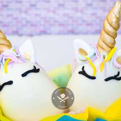 A picture of Huevos de Pascua de unicornio.