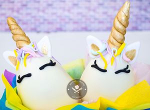Una foto de Huevos de Pascua de unicornio
