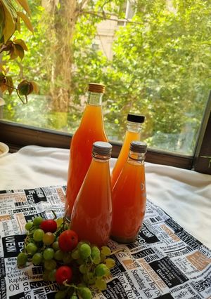 عکسی از دستور آبغوره به روش جوشاندن