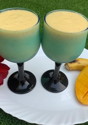 A picture of Mango Banana Milkshake Recipe|Big Bites|https://youtube.com/shorts/QVT6t1QSnhQ?feature=share3.