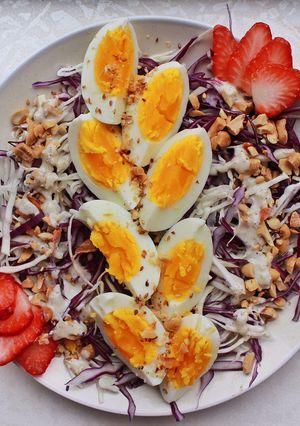 A picture of Cabbage and Boiled Egg Salad for Dinner.