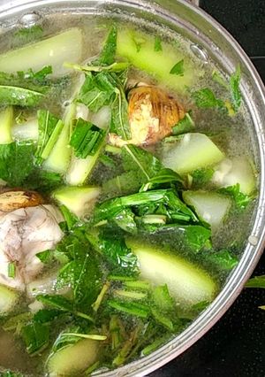 Hình của món Vịt lộn om bầu.