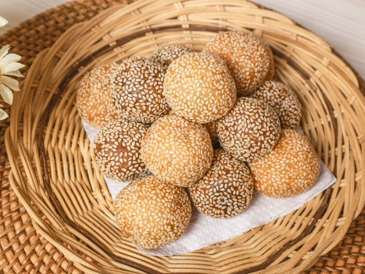 Langkah Gampang Menyiapkan Resep Onde onde dua rasa yang  Bikin Ketagihan Anti Ribet, Menggugah Selera