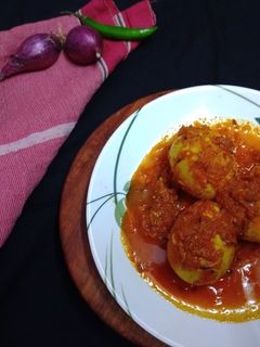 ডিম কষা (dim kosha recipe in Bengali) রেসিপির প্রধান ছবি