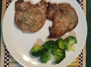 Una foto de Chuletas de Cerdo Especiadas y Fritas 