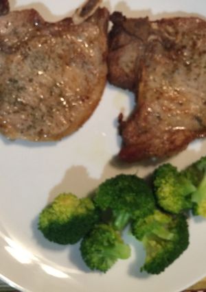 Una foto de Chuletas de Cerdo Especiadas y Fritas 