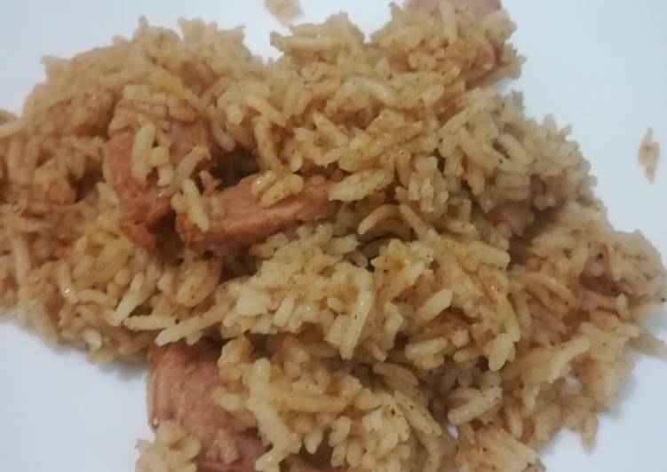 Sausage pilau