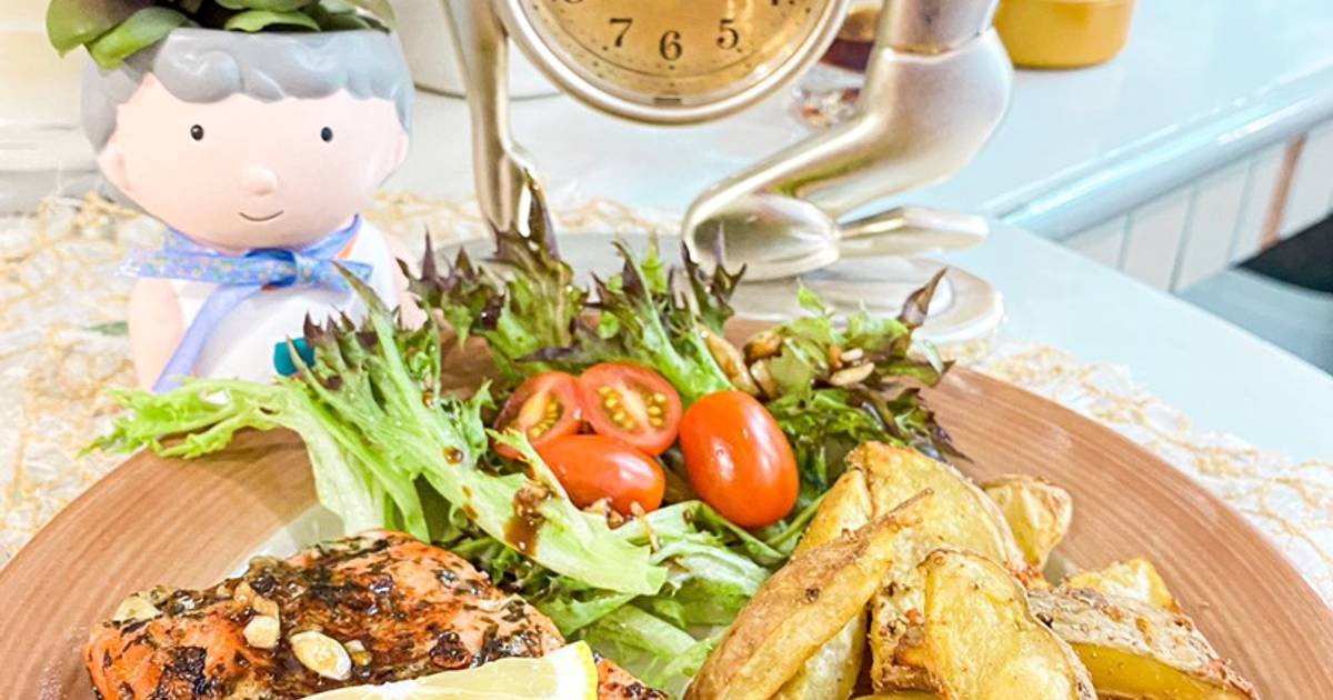Resep Pan seared salmon 🐟 oleh Pricillia Cookpad