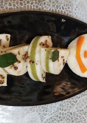 સ્ટફ ઈડલી (Stuff Idali recipe In Gujarati) રેસીપી મુખ્ય ફોટો