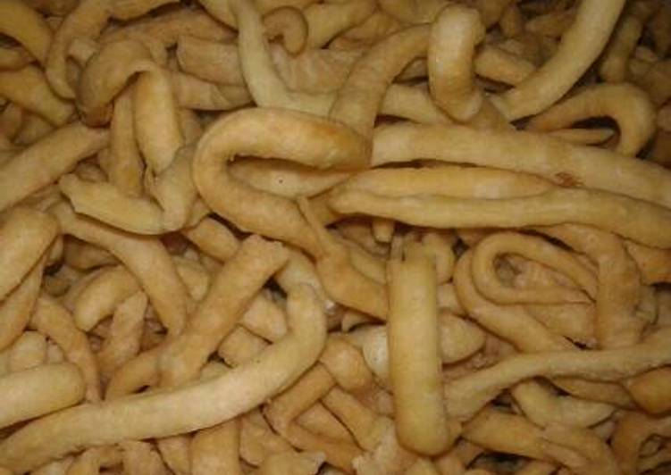 Resep Kue bawang renyah | Rahasia Membuat Kue bawang renyah yang Menggugah Selera