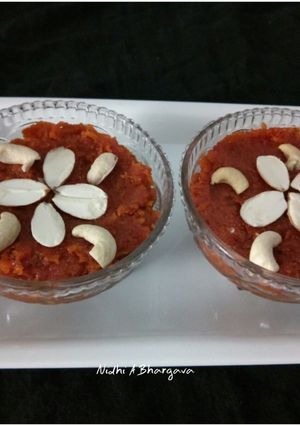 A picture of Indian carrot pudding.