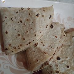 A picture of Ghar ki roti.
