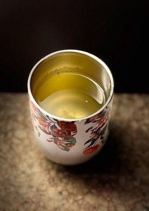 Φωτογραφία της συνταγής Τσάι από λεμόνι, τζίντζερ & γαρύφαλλα 💛