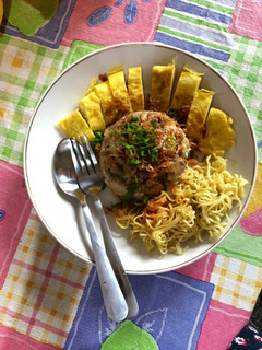 Foto resep Nasi Tim Ayam Jamur & Egg Roll