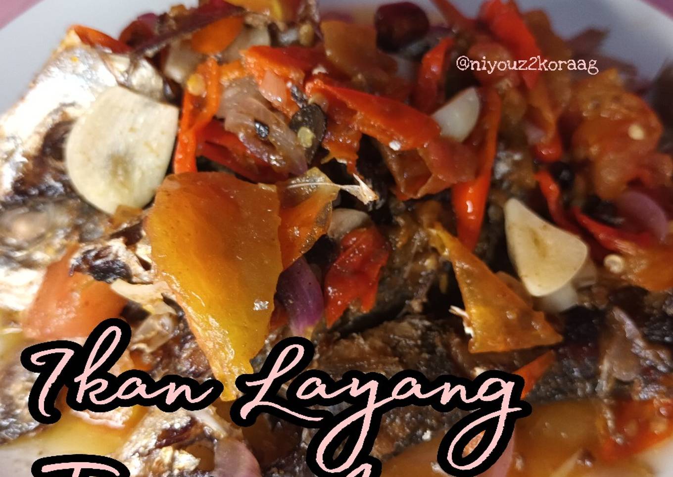 Ikan layang tumis asam