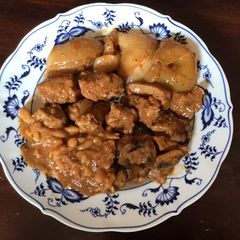 A picture of California Farm Pork Onion Bean Mushroom Stew.