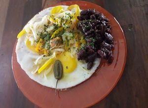 Una foto de Huevos picantes