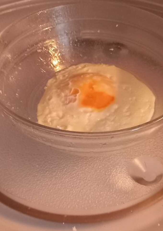 Una foto de 202. Huevo frito en microondas