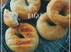 【食譜】原味經典貝果,無油、低鹽、低糖麵包的健康好選擇!(麵包機版本) 的食譜成品照片