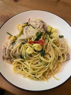 大人小孩都愛的蒜香義大利麵 的食譜成品照片
