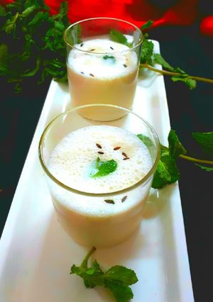 A picture of Mint jeera lassi.