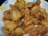 Thịt đùi heo lăn bột chiên giòn