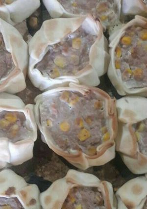 Una foto de Canastitas de atún y choclo