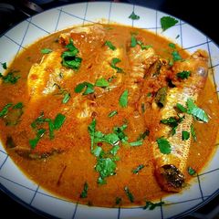 A picture of Cumin Red Snapper Fish curry.