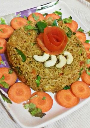 A picture of Mix veg pilao.