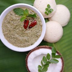 Pudina Kobbari Pachadi/Mint Coconut Chutney (South India Special) A picture of Pudina Kobbari Pachadi/Mint Coconut Chutney (South India Special).